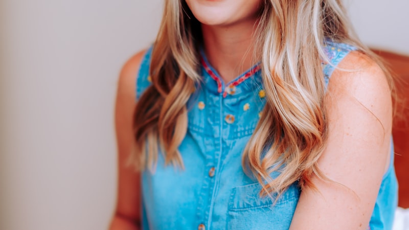 2026年世界杯官方宣传图，展示北美三国联合举办盛况